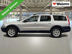 Zilver Gebruikt 2004 Volvo XC70 Momentum Stationwagen | € 8.950 (Eerlijke prijs)