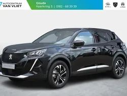 Zwart Gebruikt 2022 Peugeot e-2008 Allure SUV | € 24.440 (Iets duurder)