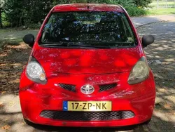 Rood Gebruikt 2008 Toyota Aygo Hatchback | € 1.100 (Goede deal)