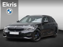 Zwart Gebruikt 2021 BMW 330 Executive Stationwagen | € 39.900 (Iets duurder)