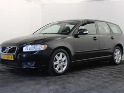 Zwart Gebruikt 2011 Volvo V50 Stationwagen | € 2.999 (Eerlijke prijs)