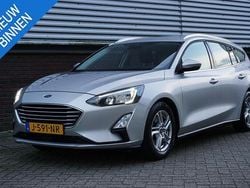 Grijs Gebruikt 2020 Ford Focus Business Edition Stationwagen | € 13.450 (Goede deal)
