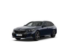 Zwart, metallic lak Nieuw 2024 BMW 520 M Sport Stationwagen | € 89.067