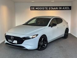 Wit Gebruikt 2024 Mazda 3 Homura-Line Hatchback | € 26.950 (Goede deal)