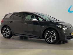 Grijs Gebruikt 2020 VW ID.3 Hatchback | € 17.450 (Eerlijke prijs)