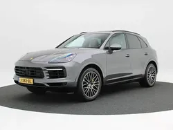 Grijs, metallic lak Gebruikt 2020 Porsche Cayenne SUV | € 72.500 (Goede deal)