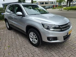 Grijs Gebruikt 2011 VW Tiguan SUV | € 7.950 (Eerlijke prijs)
