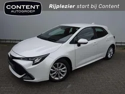 Wit Gebruikt 2024 Toyota Corolla Hatchback | € 27.940 (Eerlijke prijs)