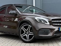 Bruin Gebruikt 2018 Mercedes GLA200 AMG line SUV | € 23.750 (Eerlijke prijs)