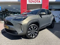 Divers Gebruikt 2022 Toyota Yaris Cross SUV | € 27.350 (Eerlijke prijs)