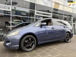 Blauw, metallic lak Gebruikt 2005 Mitsubishi Grandis Intense MPV | € 1.950 (Goede deal)