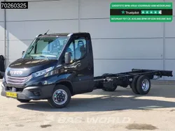 Zwart Nieuw 2025 Iveco Daily Van | € 39.900 (Goede deal)