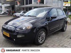 Zwart Gebruikt 2011 Fiat Punto Hatchback | € 1.950 (Eerlijke prijs)