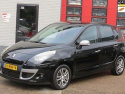 Zwart Gebruikt 2011 Renault Scénic III MPV | € 2.850 (Duur)