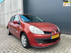 Rood Gebruikt 2007 Renault Clio II Rip Curl Hatchback | € 1.999 (Super prijs)