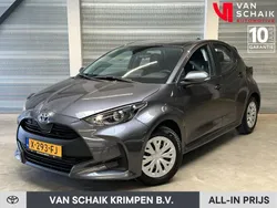 Grijs Gebruikt 2023 Toyota Yaris Active Hatchback | € 23.240 (Eerlijke prijs)