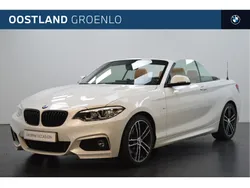 Wit, metallic lak Gebruikt 2018 BMW 220 Executive Cabriolet | € 28.950 (Iets duurder)