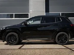 Zwart Gebruikt 2022 Jeep Compass Trailhawk SUV | € 26.695 (Eerlijke prijs)