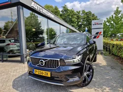 Zwart Gebruikt 2022 Volvo XC40 Inscription SUV | € 32.750 (Goede deal)