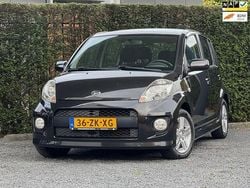 Zwart Gebruikt 2008 Daihatsu Sirion Hatchback | € 2.250 (Eerlijke prijs)
