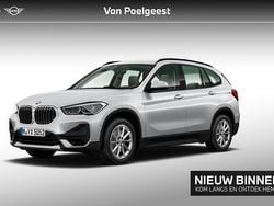 Glaciersilber metallic (grijs metallic) Gebruikt 2020 BMW X1 Executive SUV | € 26.900 (Goede deal)