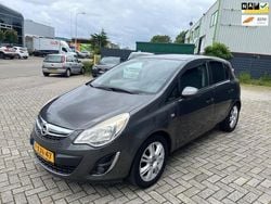 Grijs Gebruikt 2011 Opel Corsa Cosmo Hatchback | € 2.199 (Goede deal)