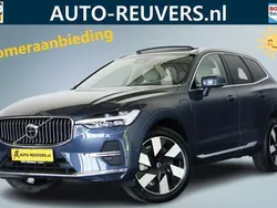 Blauw, metallic lak Gebruikt 2023 Volvo XC60 Plus SUV | € 59.900 (Iets duurder)