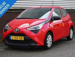 Rood Gebruikt 2021 Toyota Aygo Hatchback | € 9.950 (Goede deal)