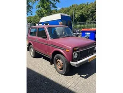 Rood Gebruikt 2004 Lada niva SUV | € 2.950