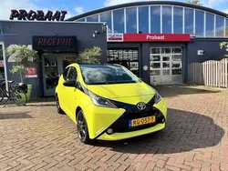 Geel Gebruikt 2017 Toyota Aygo X-cite Hatchback | € 7.950 (Goede deal)