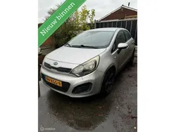 Grijs Gebruikt 2012 Kia Rio Comfort Hatchback | € 1.750 (Eerlijke prijs)