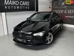 Zwart Gebruikt 2022 Mercedes CLA250e AMG Sedan | € 34.350 (Eerlijke prijs)