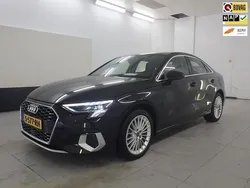 Zwart Gebruikt 2023 Audi A3 Advanced Sedan | € 26.999 (Goede deal)