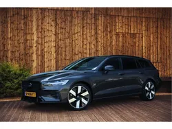 Grijs Gebruikt 2024 Volvo V60 Plus Stationwagen | € 48.900 (Iets duurder)