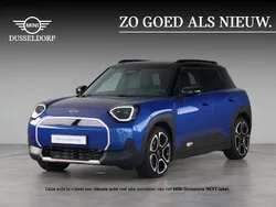 Blazing blue (blauw metallic) Nieuw 2025 Mini Aceman SUV | € 34.000