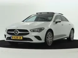 Digitaalwit metallic Gebruikt 2022 Mercedes 250 Luxury Sedan | € 35.950