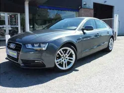 Grijs Gebruikt 2012 Audi A5 S-Line Coupé | € 14.800