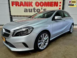 Grijs Gebruikt 2017 Mercedes A160 Ambition Hatchback | € 17.950 (Eerlijke prijs)
