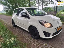 Geel Gebruikt 2011 Renault Twingo Dynamique Hatchback | € 2.450 (Eerlijke prijs)
