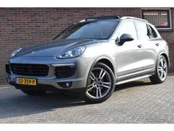 Grijs Gebruikt 2015 Porsche Cayenne SUV | € 26.949 (Goede deal)