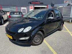 Zwart Gebruikt 2004 Smart ForFour Hatchback | € 1.299 (Eerlijke prijs)