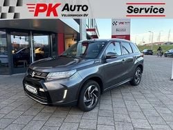 Grijs Gebruikt 2025 Suzuki Vitara Style SUV | € 29.945 (Eerlijke prijs)
