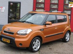 Oranje (metallic) Gebruikt 2009 Kia Soul SUV | € 3.299 (Eerlijke prijs)