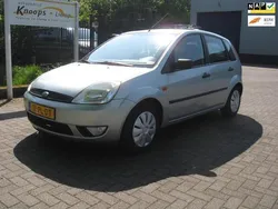 Groen Gebruikt 2004 Ford Fiesta Futura Hatchback | € 2.450 (Eerlijke prijs)