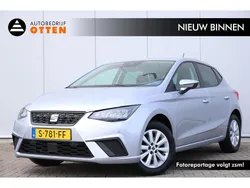 Grijs Gebruikt 2023 Seat Ibiza Business Hatchback | € 16.750 (Goede deal)