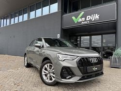 Grijs Gebruikt 2023 Audi Q3 S-Line SUV | € 41.950 (Eerlijke prijs)