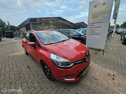 Rood Gebruikt 2018 Renault Clio GrandTour Stationwagen | € 7.499 (Goede deal)