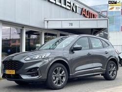 Grijs, metallic lak Gebruikt 2023 Ford Kuga ST-Line SUV | € 26.950 (Eerlijke prijs)