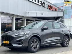 Grijs, metallic lak Gebruikt 2023 Ford Kuga ST-Line SUV | € 26.950 (Eerlijke prijs)