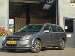 Grijs Gebruikt 2005 Opel Astra Enjoy Stationwagen | € 350 (Goede deal)